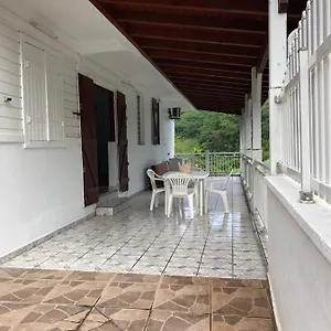 https://jo-et-elie.comcaribbean.com